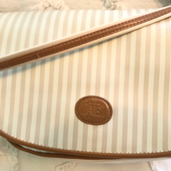 Vintage Allan Edward - 80’s Crossbody Bag - Picture 6 of 12